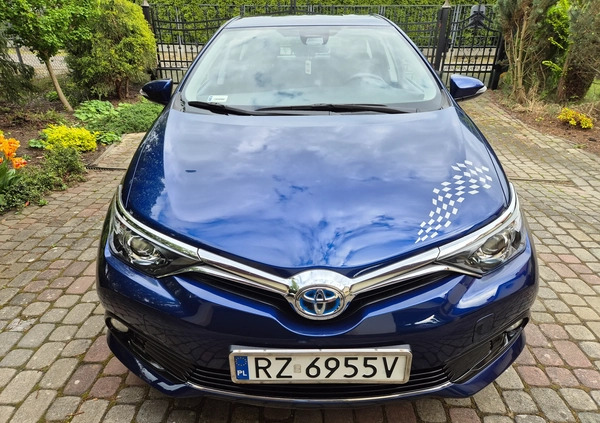 Toyota Auris cena 65400 przebieg: 58928, rok produkcji 2016 z Rzeszów małe 22